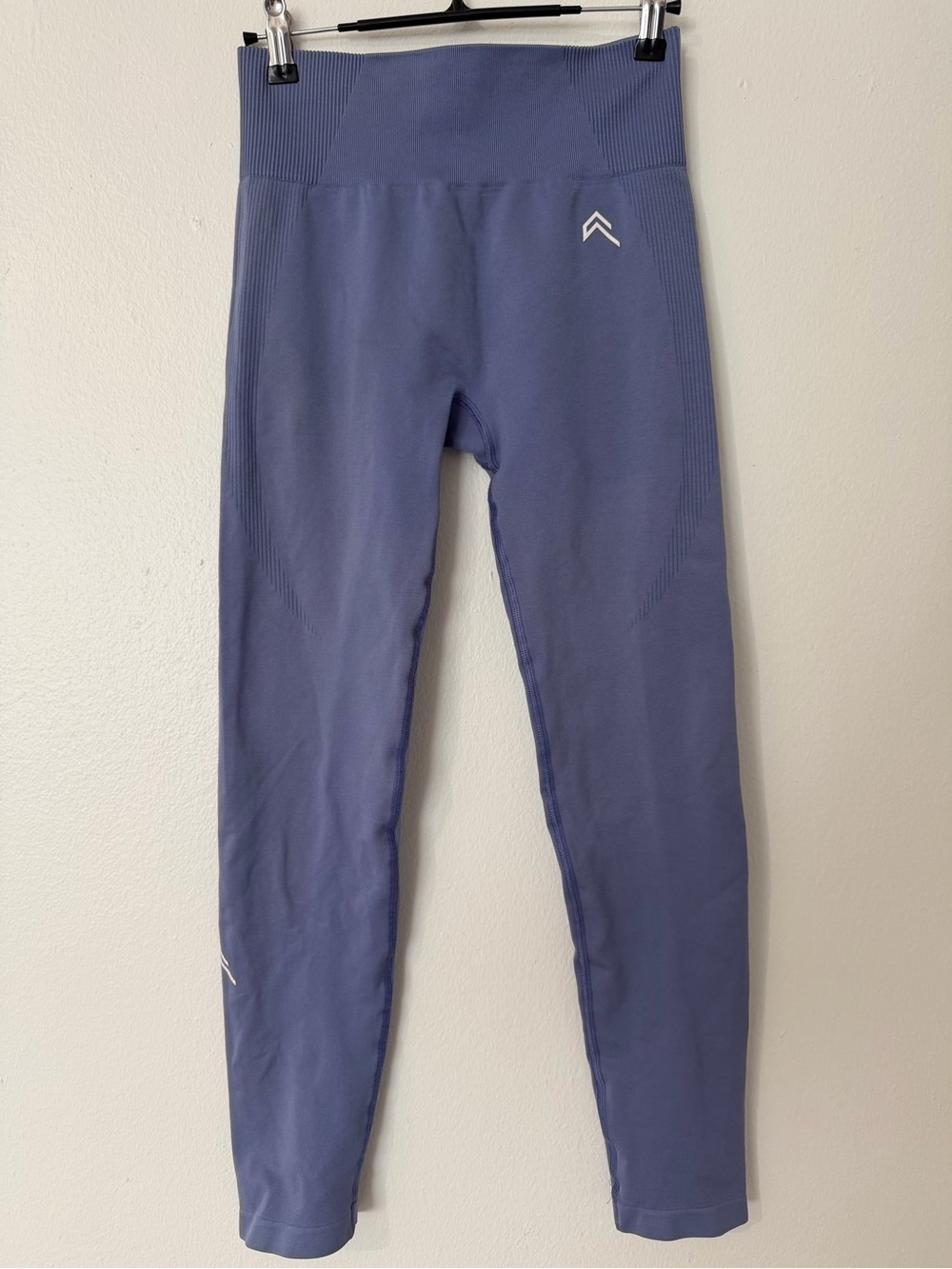 Oner Active seamless high-waisted leggings 💜
Size M. Purple/lilac color. Stretch